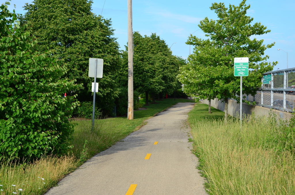 The Skokie Valley Bike Trail to Highland Park