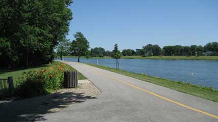 Lake Arlington, Prospect Heights Trail